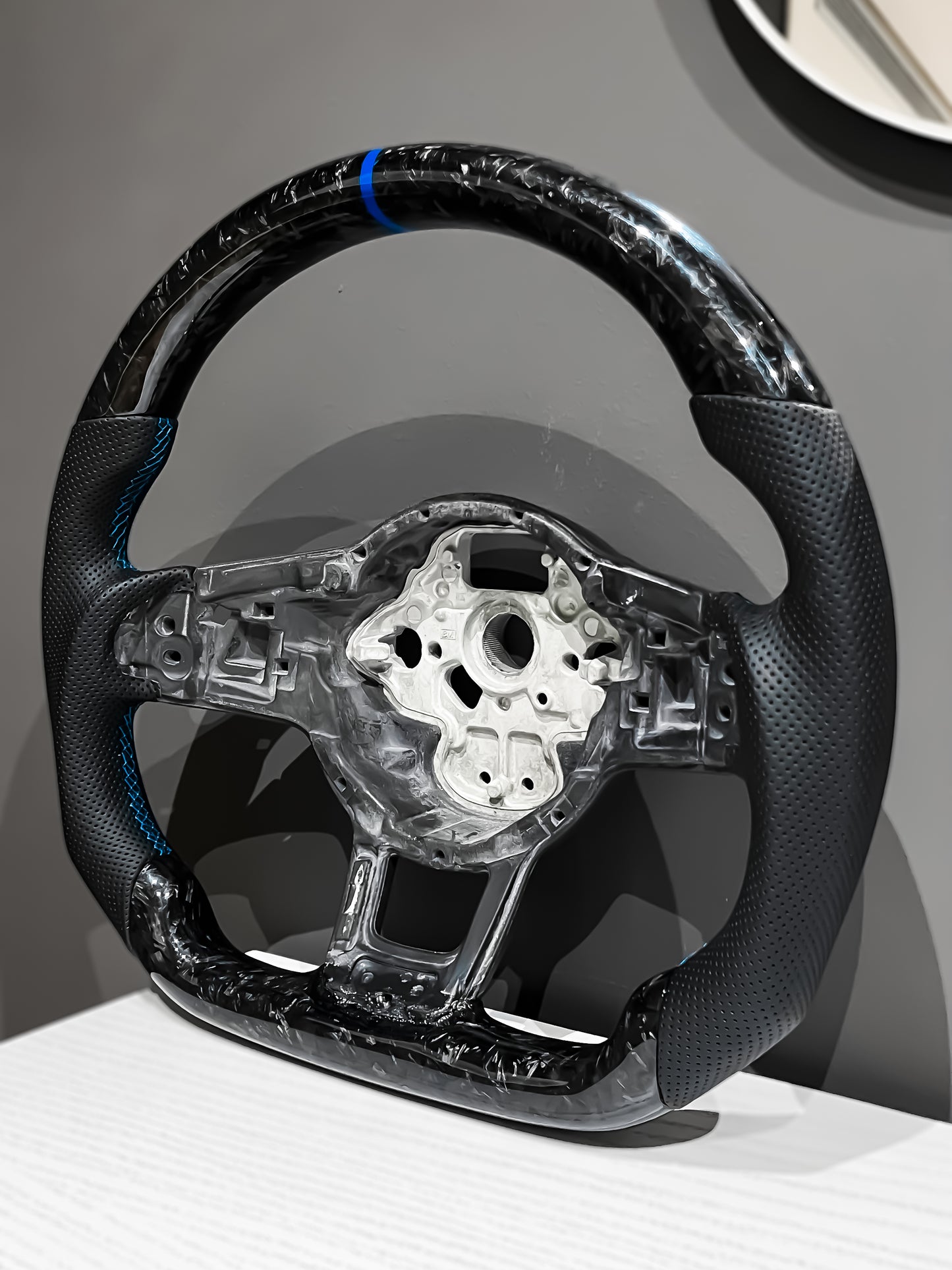 VW GOLF-7 / POLO / SCIROCCO CARBON FIBER STEERING WHEEL